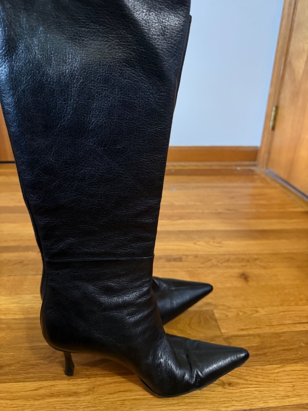 Gucci boots - Picture 2 of 2